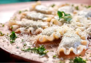 Pierogi ze szpinakiem i fetą