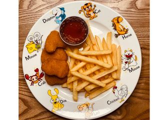 Нагетси із індички з картоплею фрі (150g)