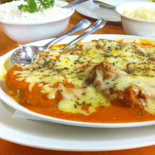 Parmeggiana com molho de francesinha !!!!!