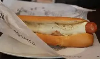 Perrito con queso