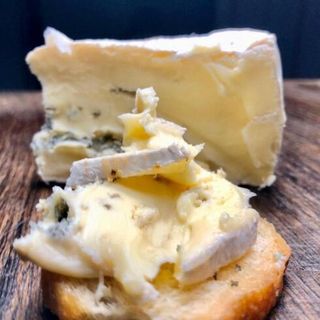  Cuña De Queso Roncari Blu 200 G