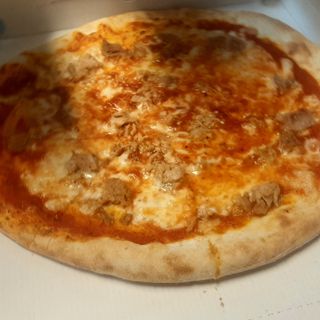 Pizza tonno 