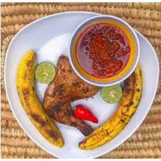 Bole Plantain with Chicken Sauce