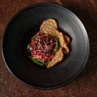 Тартар із тунця з авокадо (130г)