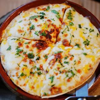 Quesadilla Picasso (de pollo)