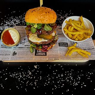 Friends burger dublu 