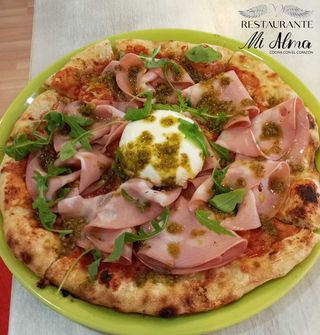 Pizza Bologna (32 Cm.)