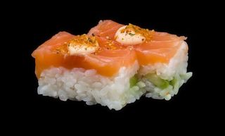 Battera Salmón Y Aguacate (6 Uds.)