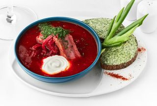 Борщ український з реберцем