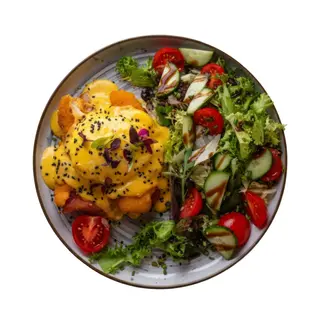 Mini benedict + ensalada