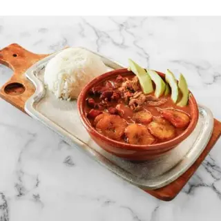 Cazuela De Frijoles