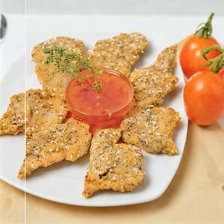 Панирани свински хапки