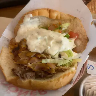 bocadillo kebab mixto