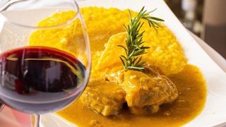 OSSOBUCO CON RISOTTO ALLA MILANESE