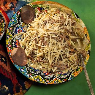 Нарын с бульоном