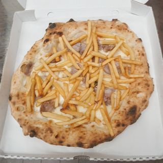 Provola salsiccia patate bianca