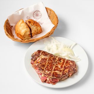 Ramstek punjen sirom 