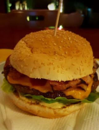 El diablo cheeseburger