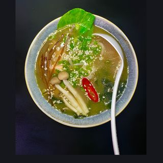 Miso z łososiem 300ml