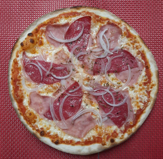 Pizza Salamino