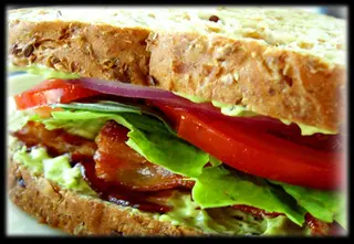 BLT deluxe sándwich
