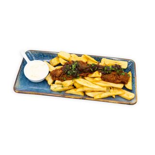 Frytki  z szarpaną wieprzowiną