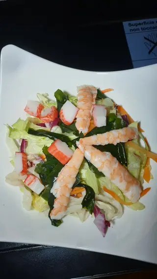 123. Insalata di granchio e gamberi