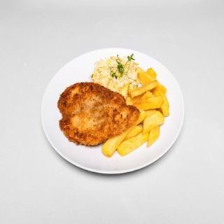 Chrupiący filet z kurczaka w panko/frytki/surówka 450g