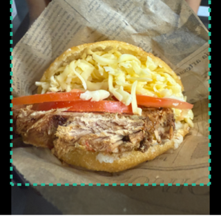 Arepa de pernil 
