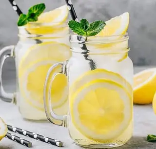 Lemoniada hibiscusowa