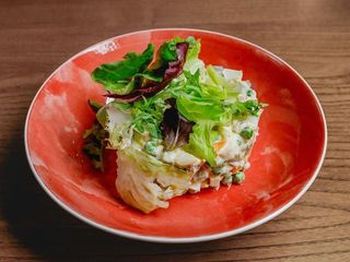 Салат Олів'є з телятиною (250г.g)