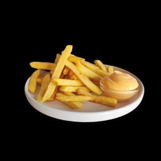 Картопля фрі з сирним соусом (180/50г)