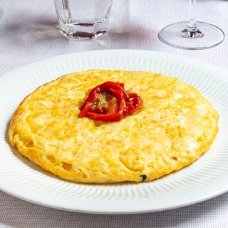 Tortilla De Puerros Frescos Y Bacalao