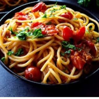 Spaghetti Napoletena