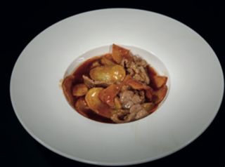 317. Manzo con patate