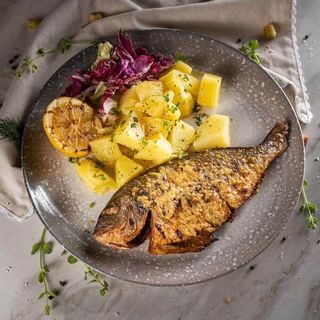 DORADA GRILL CU CARTOFI NATUR 480G