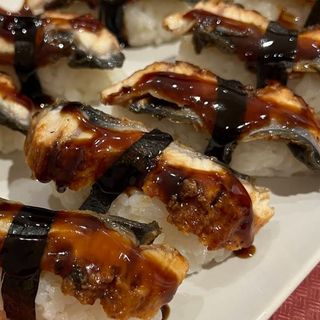 A19.Sushi de anguila (2 pzs.)