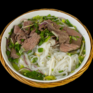 Zupa Pho z wołowiną 