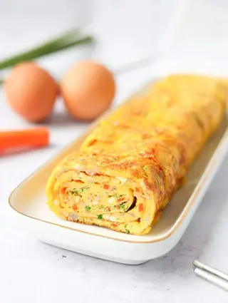 Plain omelette roll