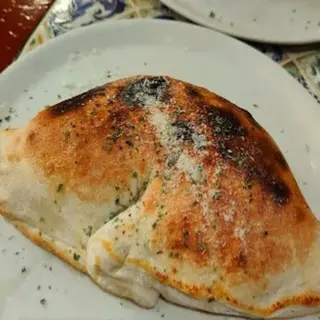 Calzone Fugazzetta