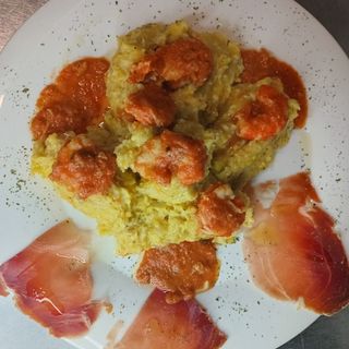 Mofongo Con Chicharrón