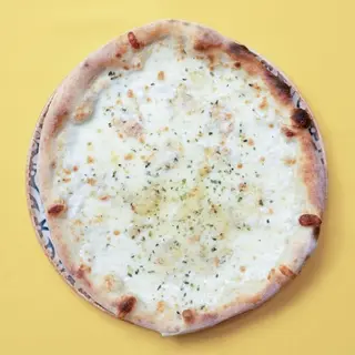 Pizza Cuatro Quesos (30 Cm.)
