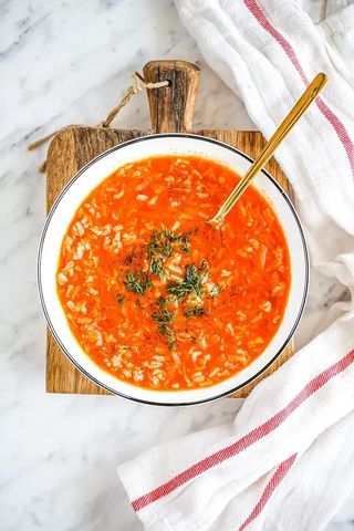 Zupa pomidorowa z ryżem