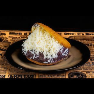Arepa Dominó