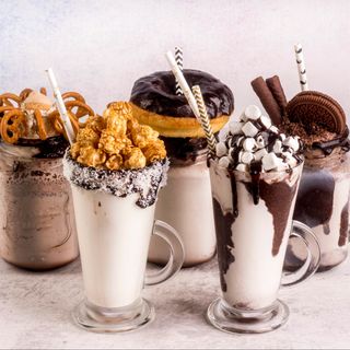 Vanilla Milkshakes