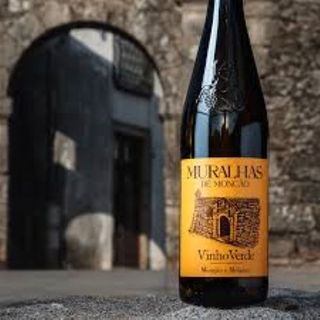 Muralhas de Monção Branco