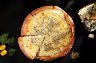 პიცა კვადრო ფორმაჯი 8 ნაჭრიანი