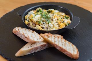 Huevos Del Día A Nuestro Estilo