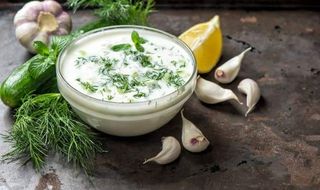 Tzatziki sos