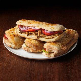 DON PRASE SENDVIČ 3+1